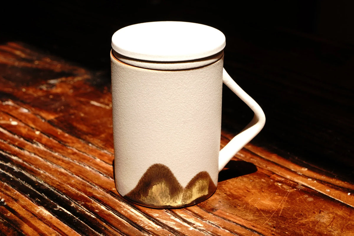Mountain Glaze Ceramic Tea Mug with Strainer