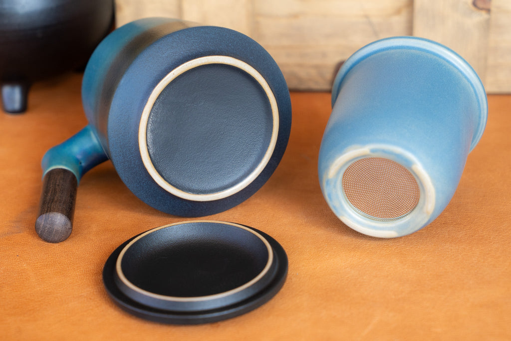 Blue Gradient Ceramic Tea Mug with Built-In Steeper