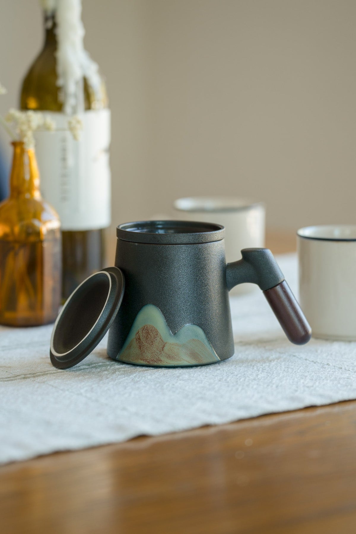 Mountain Tea Infuser Mug with Lid,