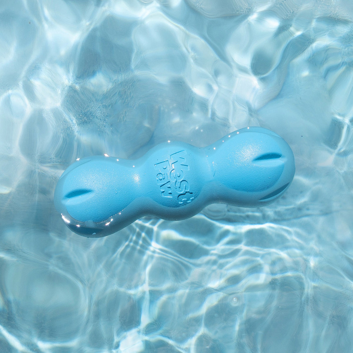 Rumpus® — Zogoflex® Three-Lobe Chew Toy