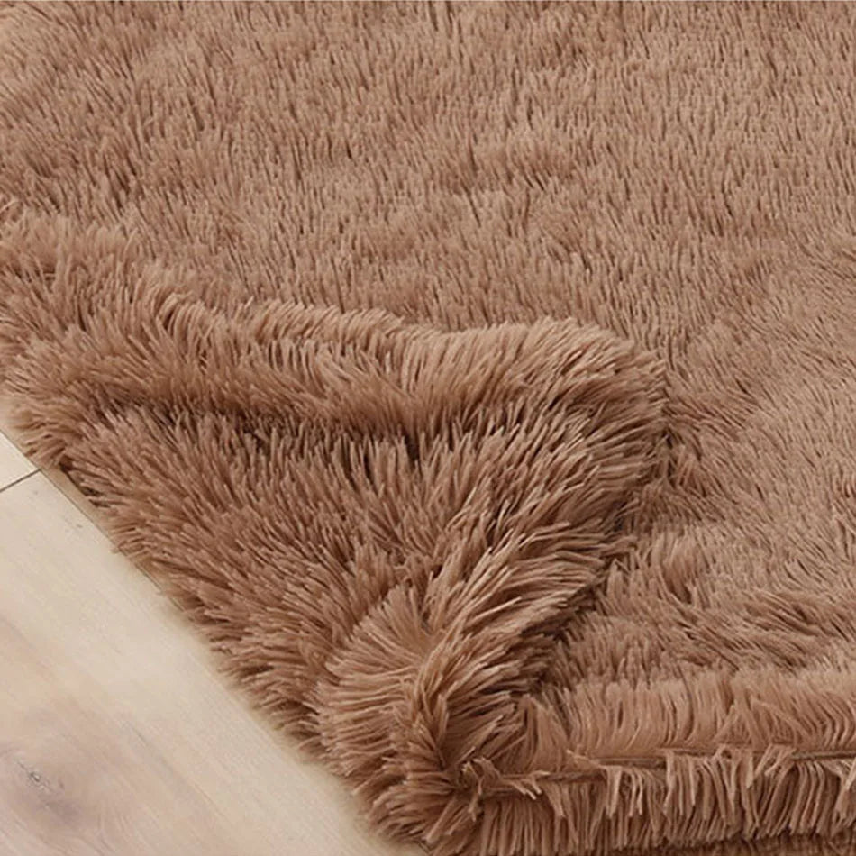 Fluffy Plush Pet Blanket & Bed Mat