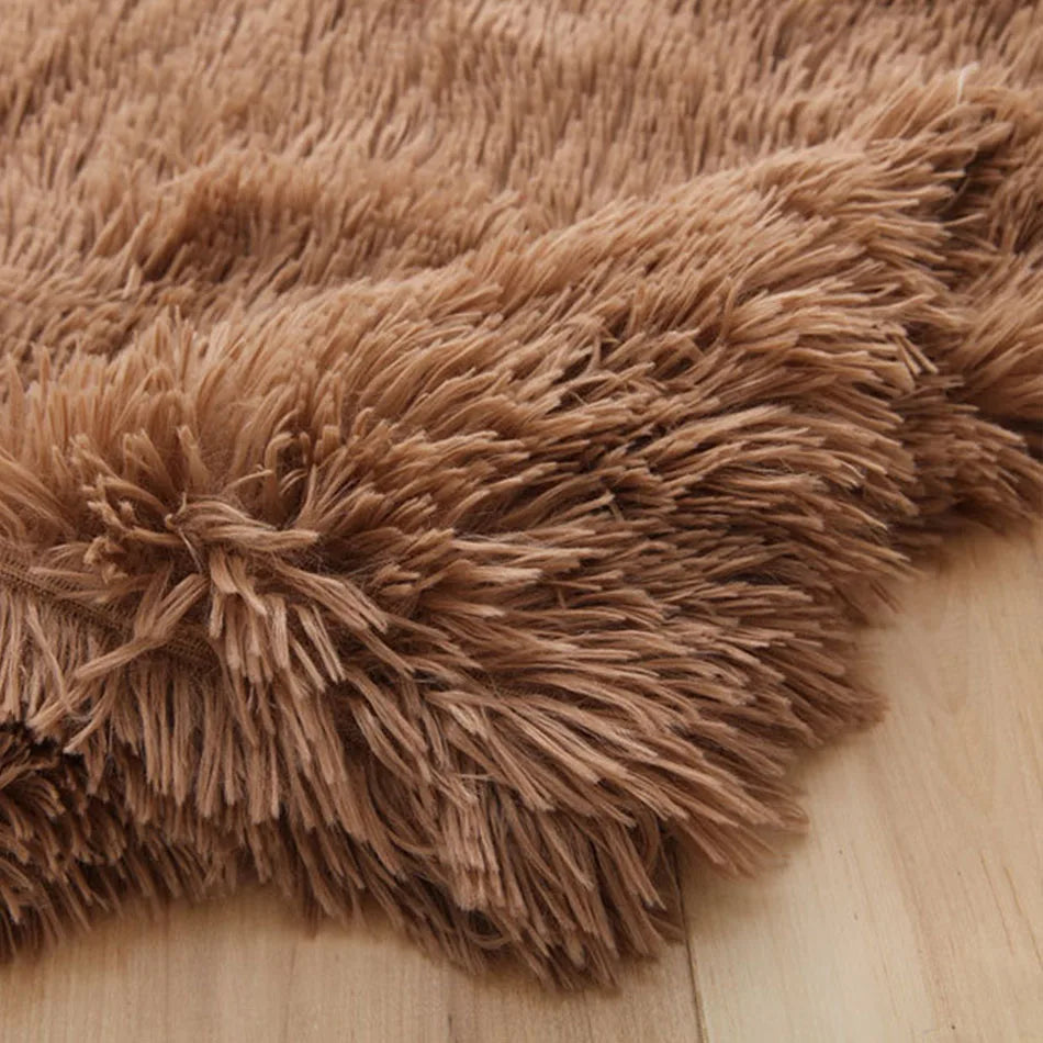 Fluffy Plush Pet Blanket & Bed Mat