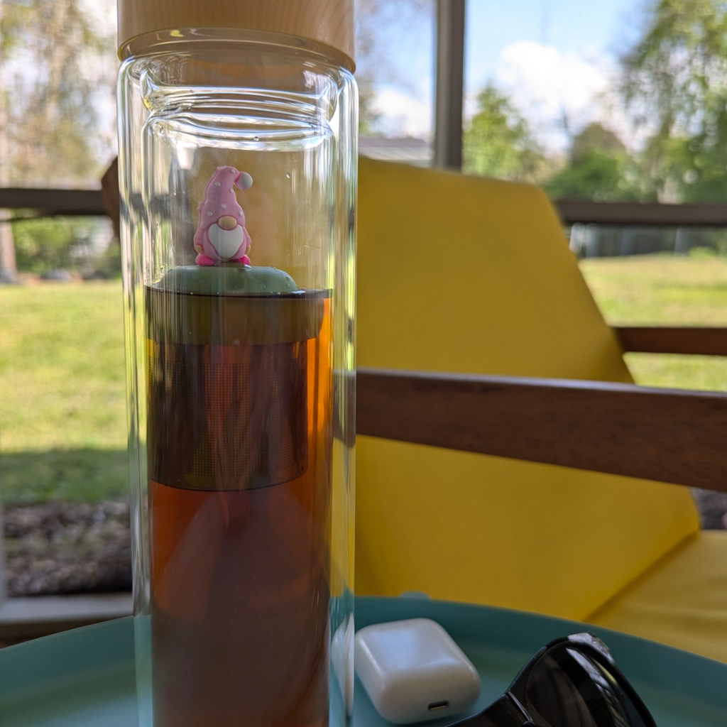 Floating Pink Gnome Tea Infuser - Cute Tea Infuser for Loose Leaf Tea