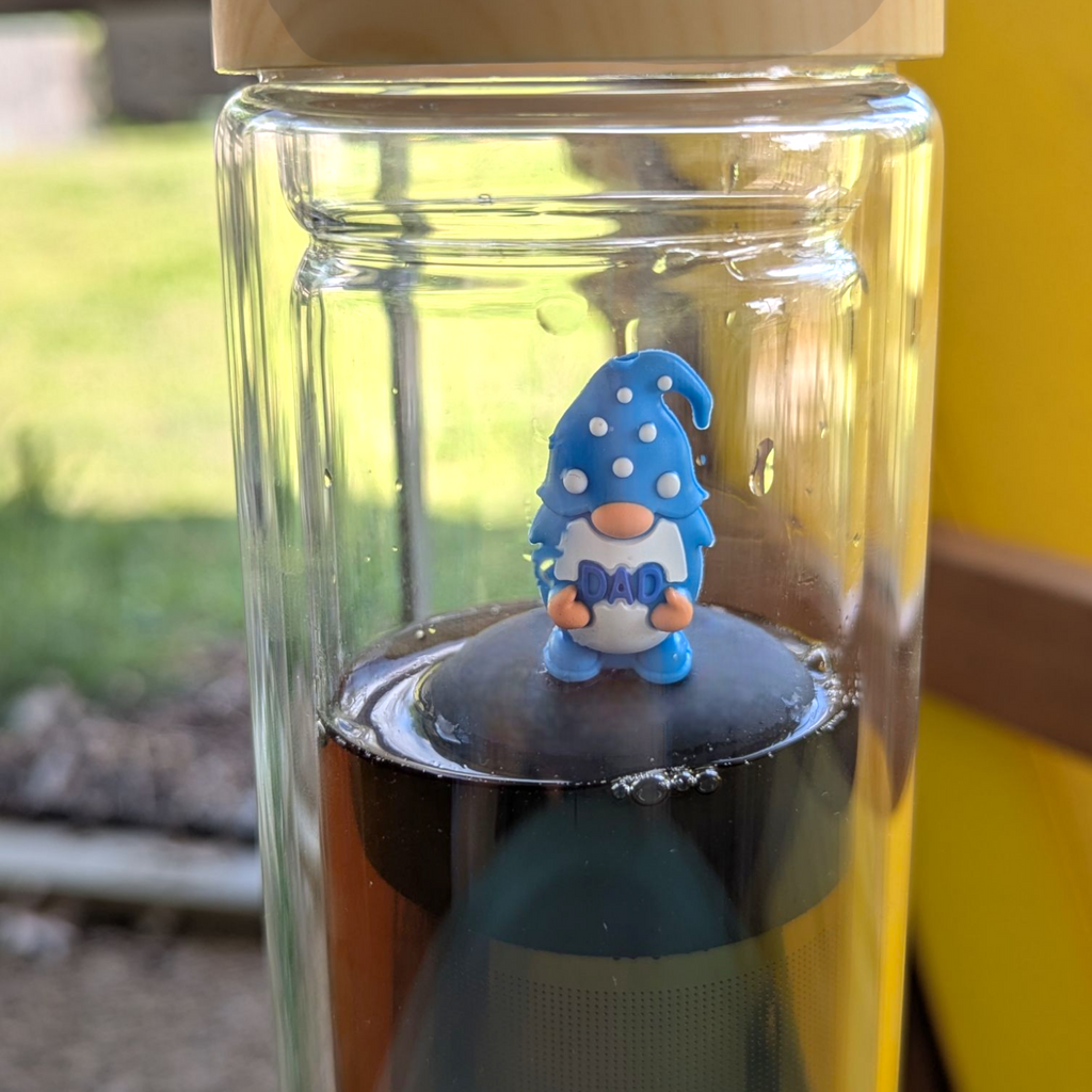 Floating Blue Dad Gnome Tea Infuser - Cute Tea Infuser for Loose Leaf Tea