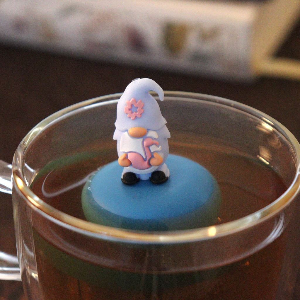 Floating Flamingo Gnome Tea Infuser - Cute Tea Infuser for Loose Leaf Tea