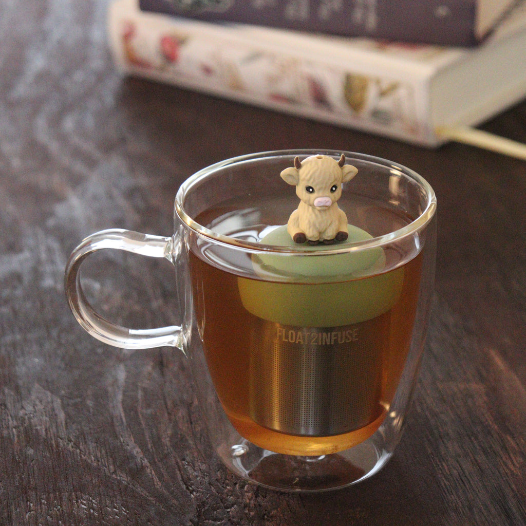 Floating Blonde Baby Cow Tea Infuser - Cute Animal Tea Infuser for Loose Leaf Tea