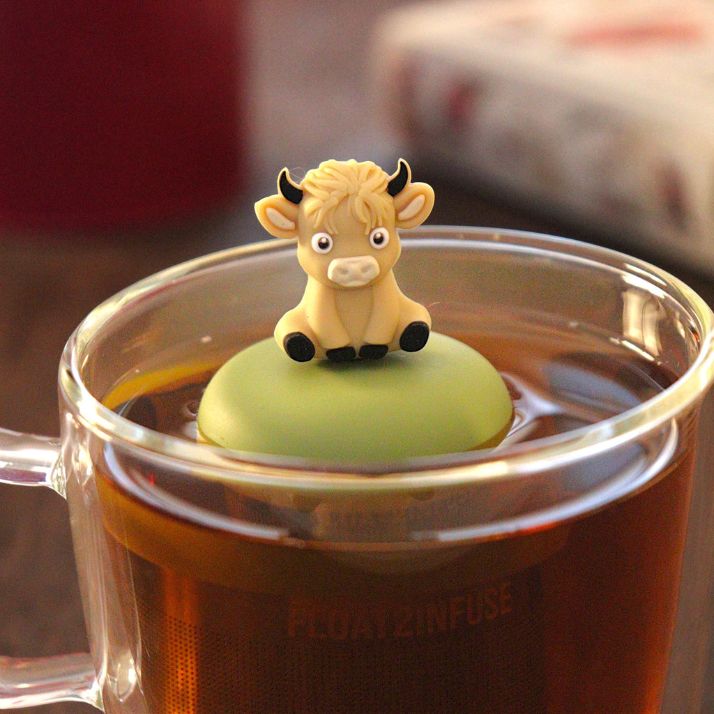 Floating Blonde Baby Highland Tea Infuser - Cute Animal Tea Infuser for Loose Leaf Tea