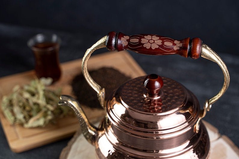 Handmade Copper Stovetop Teapot with Wooden Handle – 1.6 qt