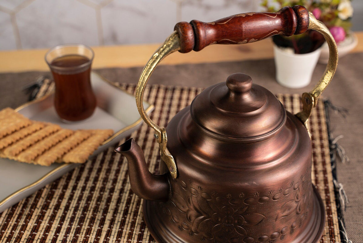 Handmade Solid Copper Teapot, Engraved – 1.6 Quart