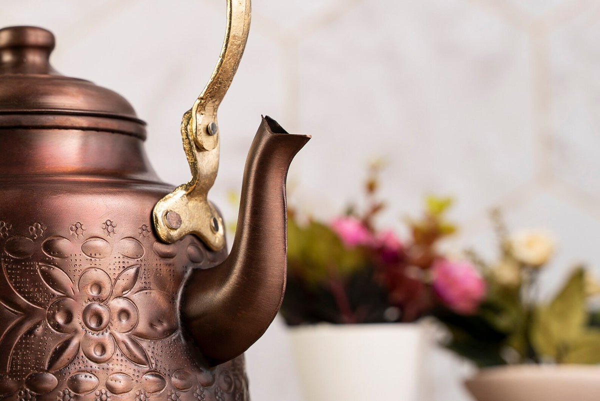 Handmade Solid Copper Teapot, Engraved – 1.6 Quart